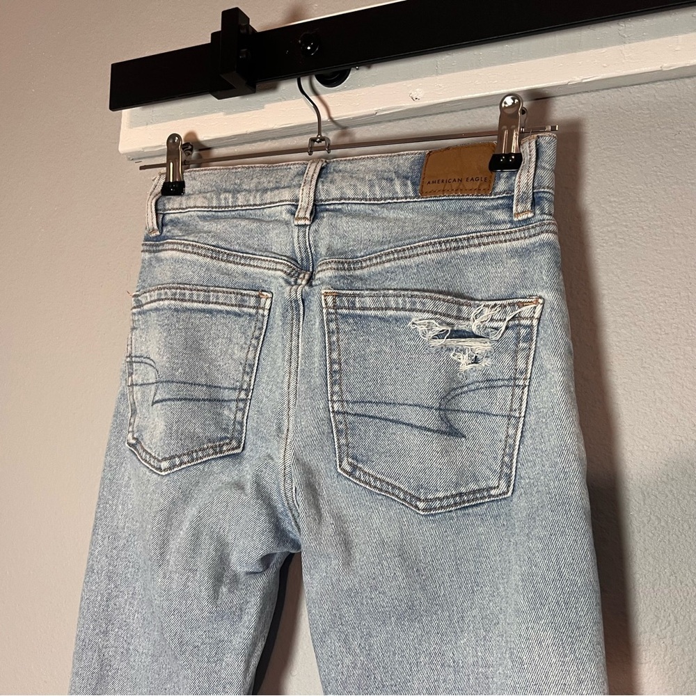 American Eagle Super High Rise Ankle Straight Jeans Women’s Size 00 Distressed - Picture 7 of 12